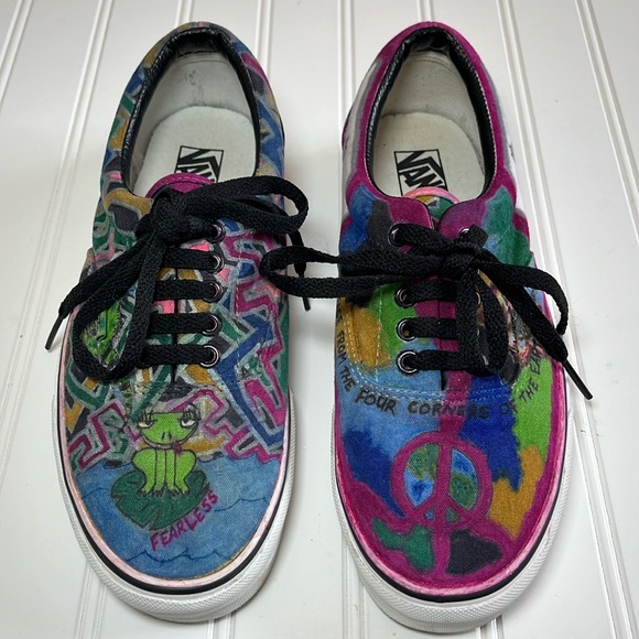 Vans Other - Vans custom graphics with frog, peace sign and graffiti